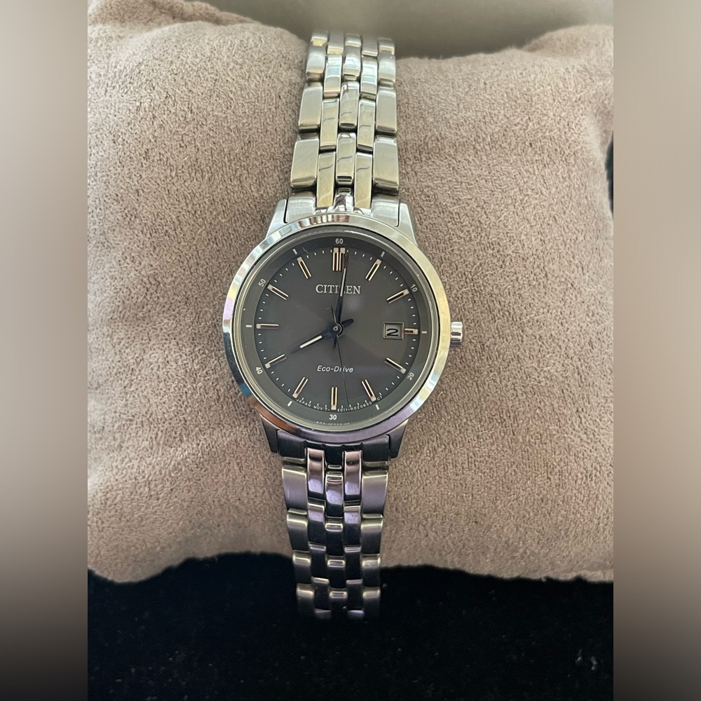Citizen eco drive ladies watch silver finish